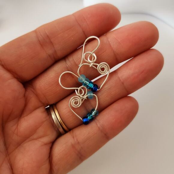 Silver Wire Heart Beaded Earrings - Picture 5 of 9
